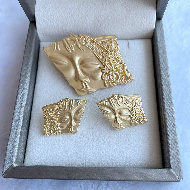 Geisha Face Brooch & Earrings Set