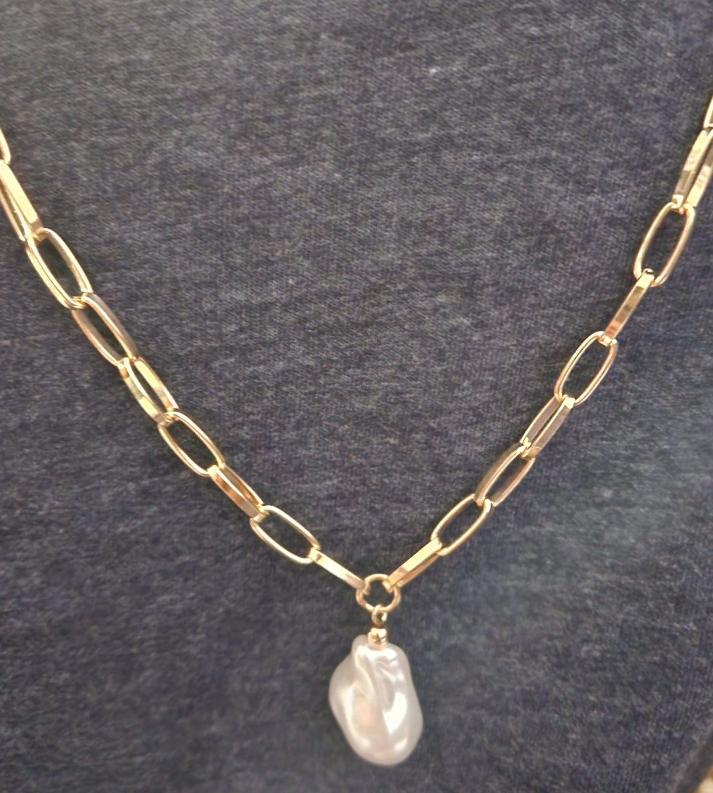 Pearl Pendant Necklace